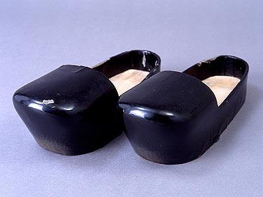 Asagutsu